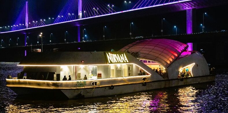 Premium Dinner Cruise
